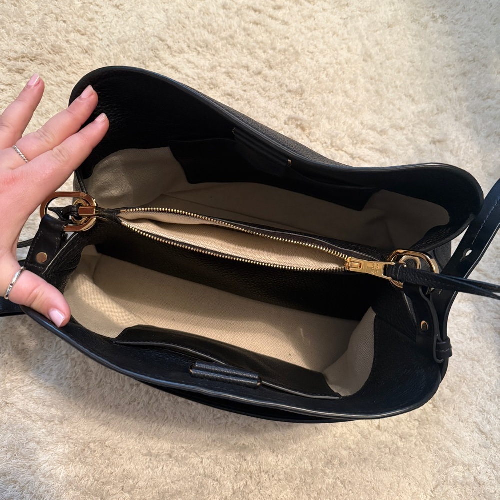 Prada Large Matinée Vitello Daino Shoulder Bag in Nero with Dustbag RARE - Picture 9 of 15